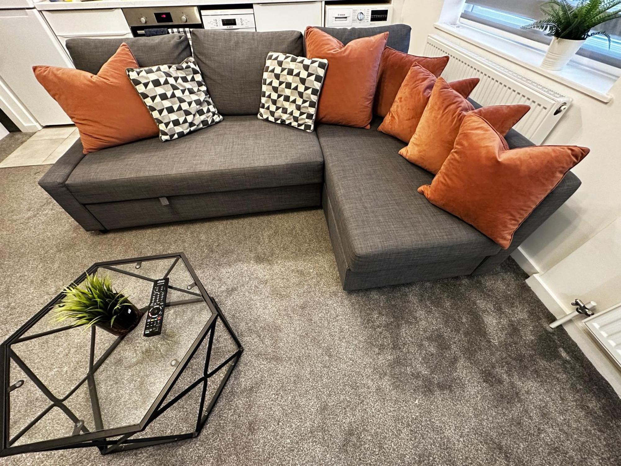 Walnut Flats-F4, 2-Bedroom With Ensuite - Parking, Netflix, Wifi - Close To Oxford, Bicester & Blenheim Palace Kidlington Eksteriør billede